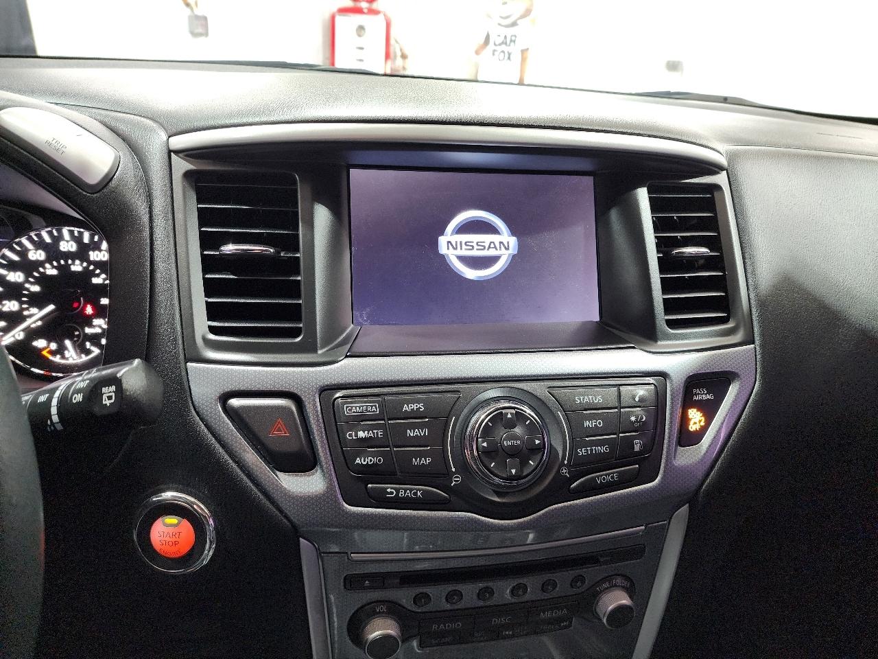 Nissan Pathfinder 4x4 SL 2018