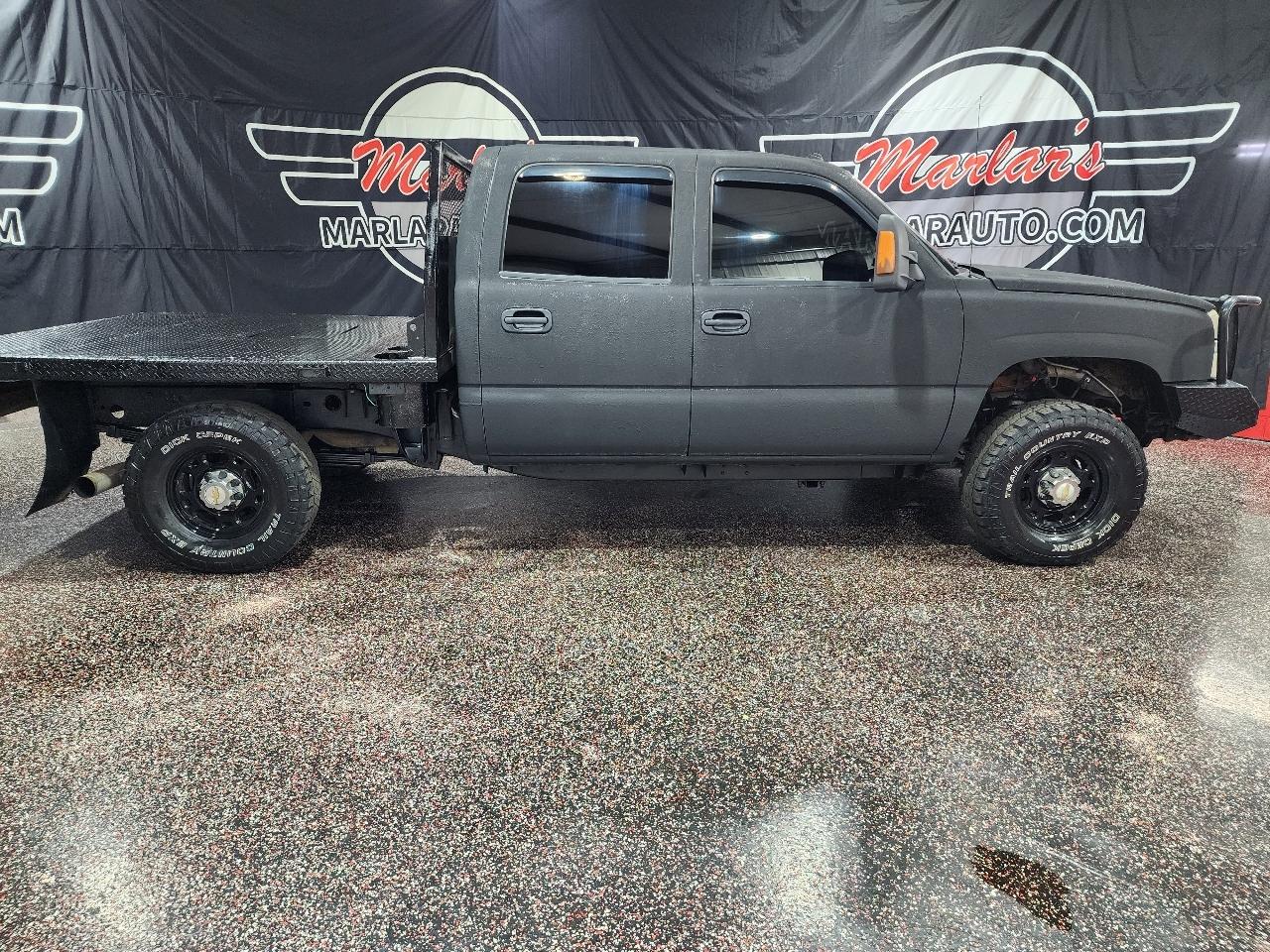 Chevrolet Silverado 2500HD Crew Cab 153" WB 4WD LT 2004