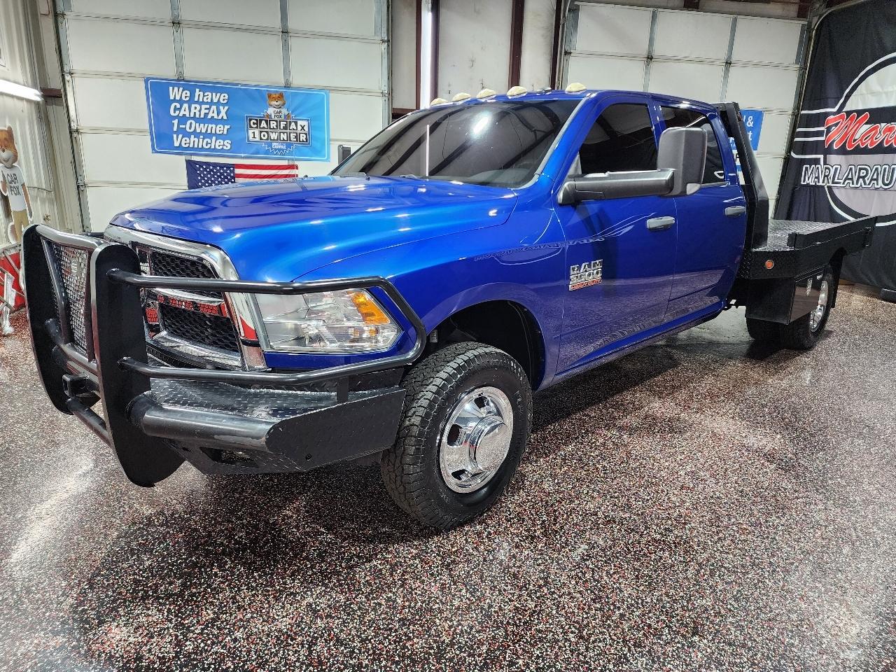 RAM 3500 4WD Crew Cab 172" WB 60" CA Tradesman 2015