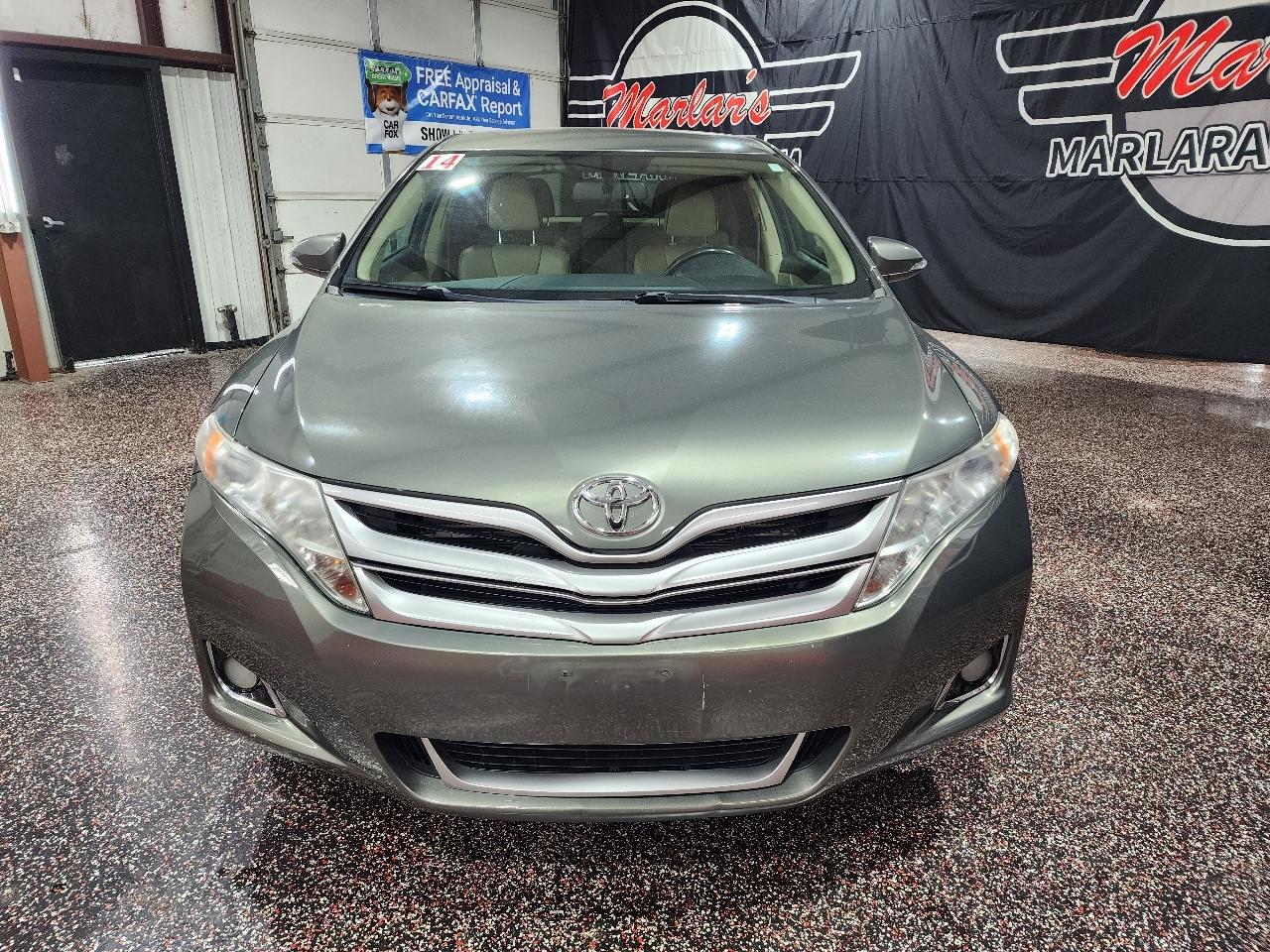 Toyota Venza 4dr Wgn I4 AWD XLE (Natl) 2014
