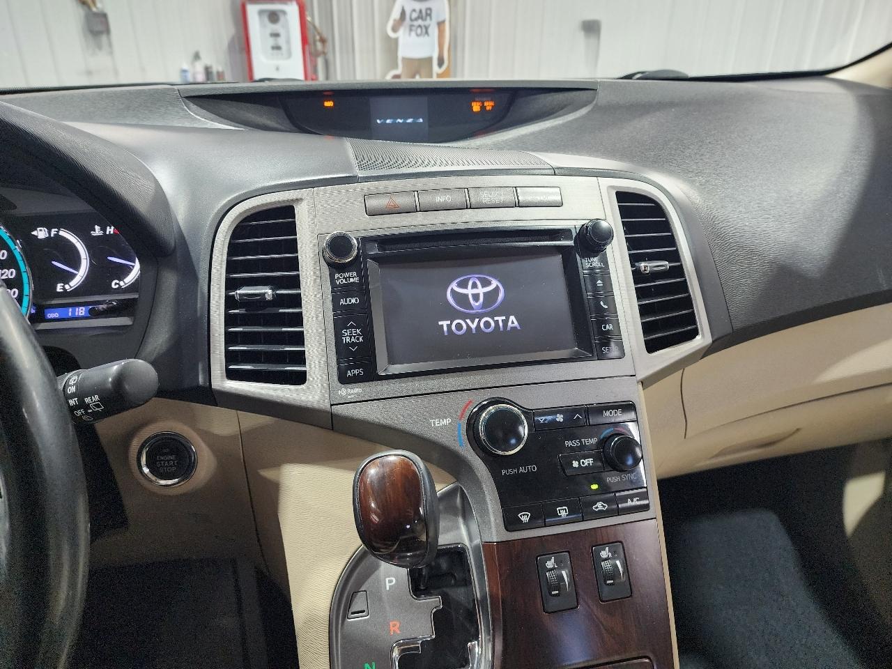 Toyota Venza 4dr Wgn I4 AWD XLE (Natl) 2014