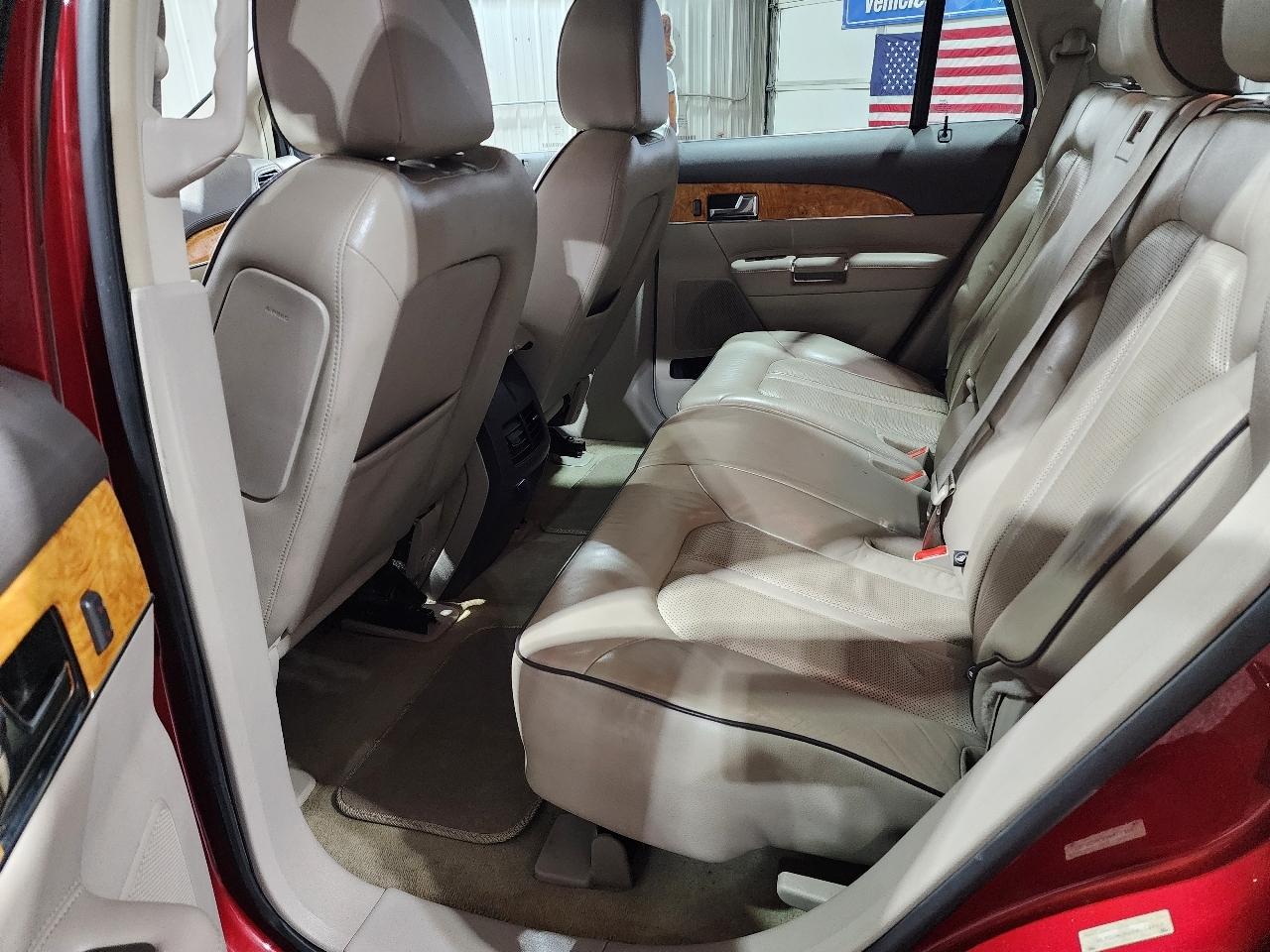 Lincoln MKX AWD 4dr 2013