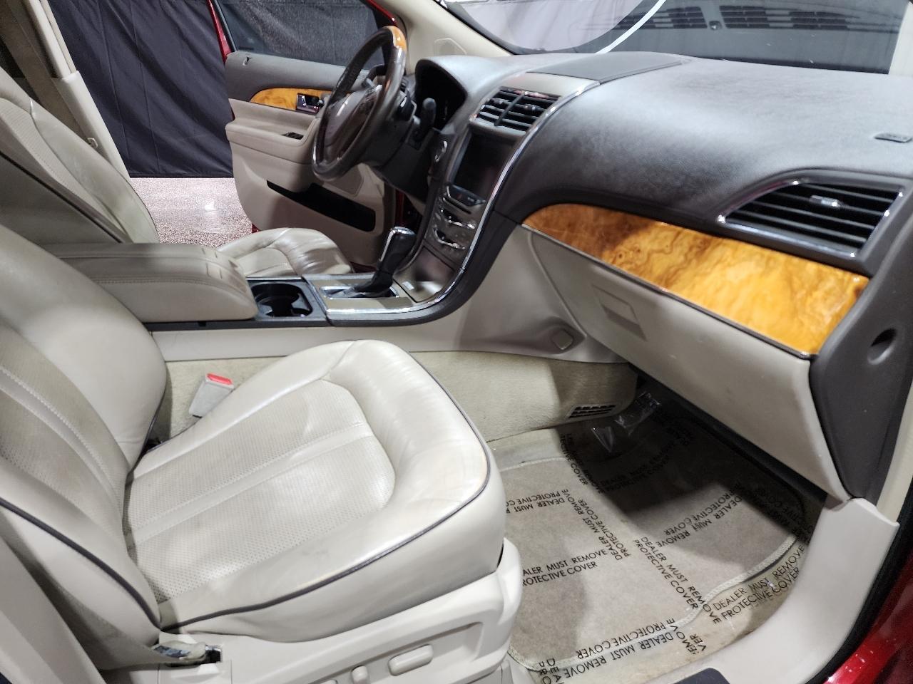 Lincoln MKX AWD 4dr 2013