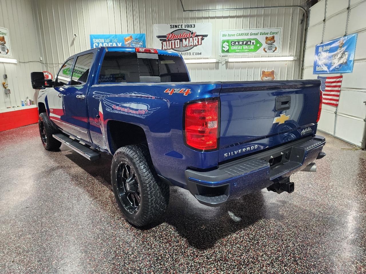 Chevrolet Silverado 2500HD 4WD Crew Cab 153.7" High Country 2016