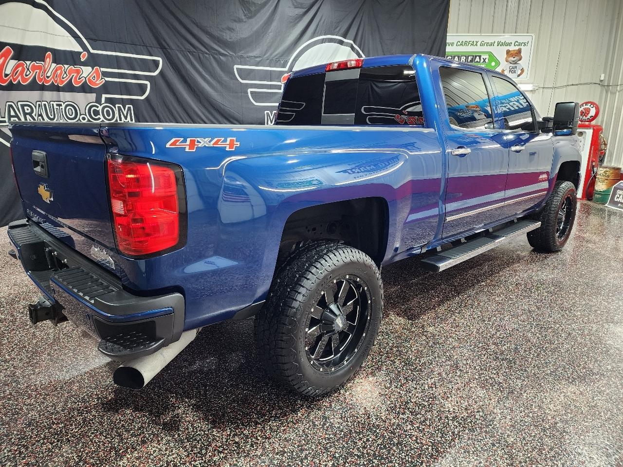 Chevrolet Silverado 2500HD 4WD Crew Cab 153.7" High Country 2016