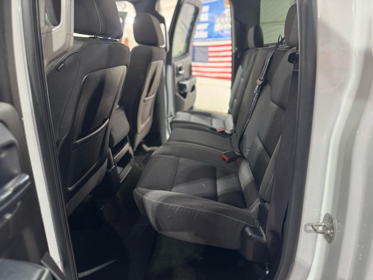 Chevrolet Silverado 1500 4WD Double Cab 143.5" LT w/1LT 2015