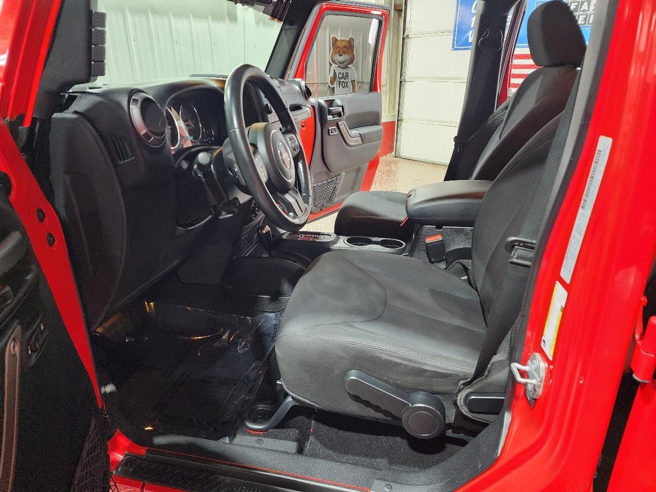 Jeep Wrangler Unlimited 4WD 4dr Sport 2015