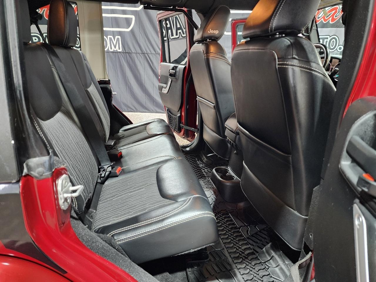 Jeep Wrangler Unlimited 4WD 4dr Freedom Edition *Ltd Avail* 2013