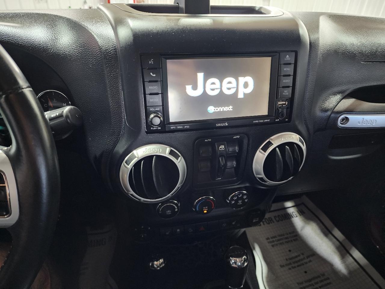 Jeep Wrangler Unlimited 4WD 4dr Freedom Edition *Ltd Avail* 2013