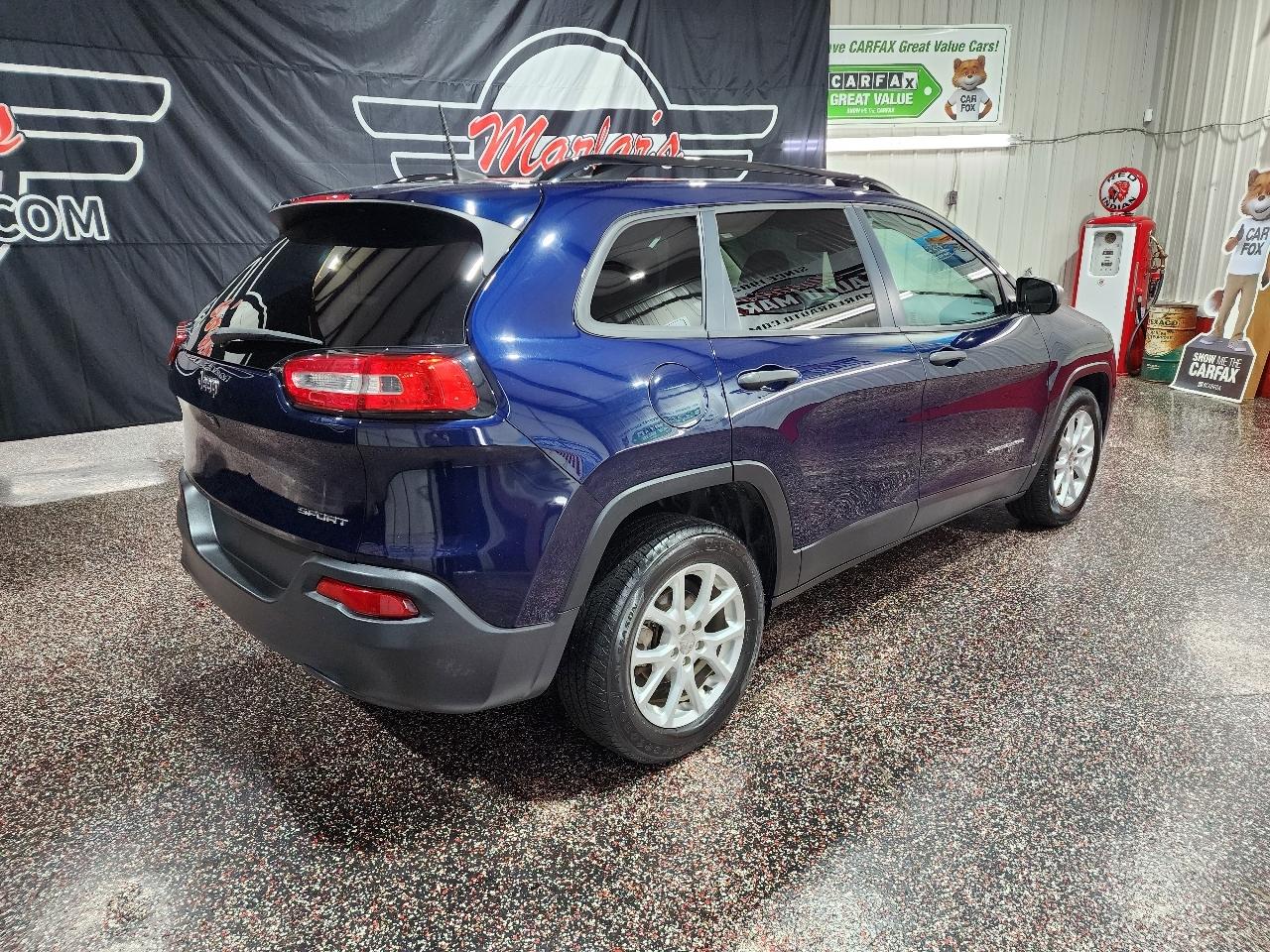 Jeep Cherokee FWD 4dr Sport 2016