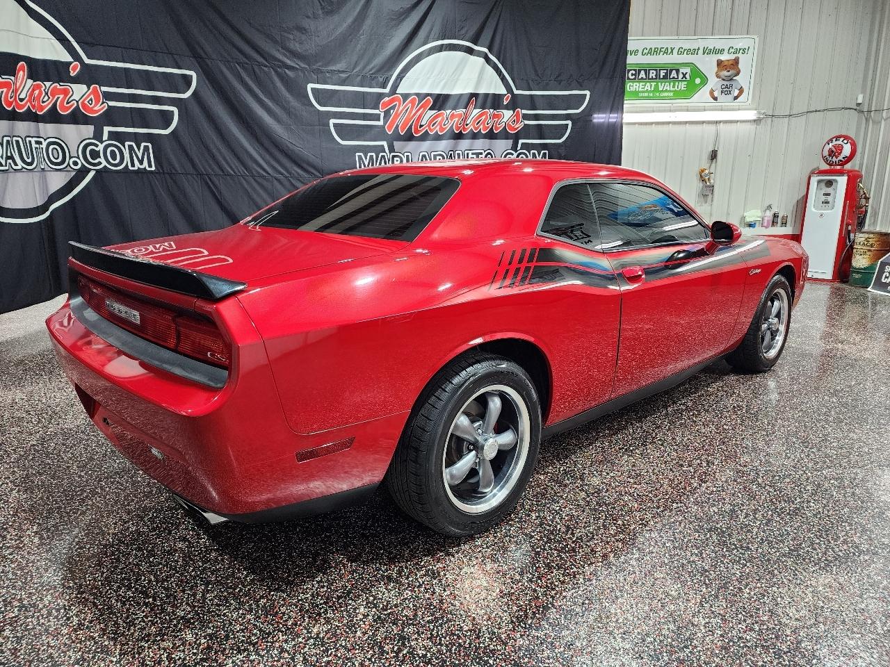 Dodge Challenger 2dr Cpe SXT 2012