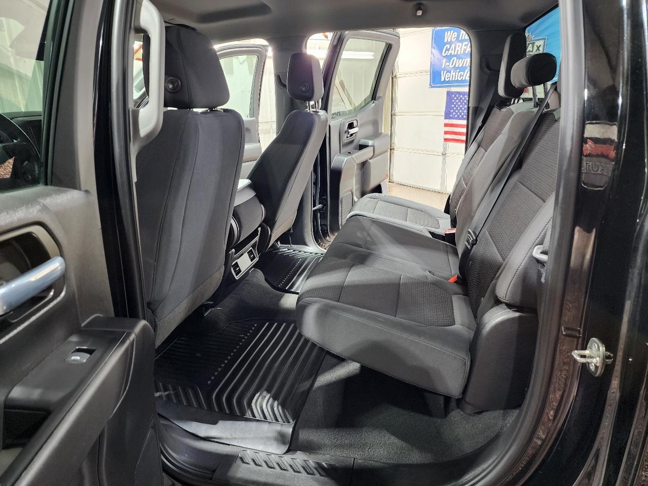 Chevrolet Silverado 1500 4WD Crew Cab 147" Custom 2021