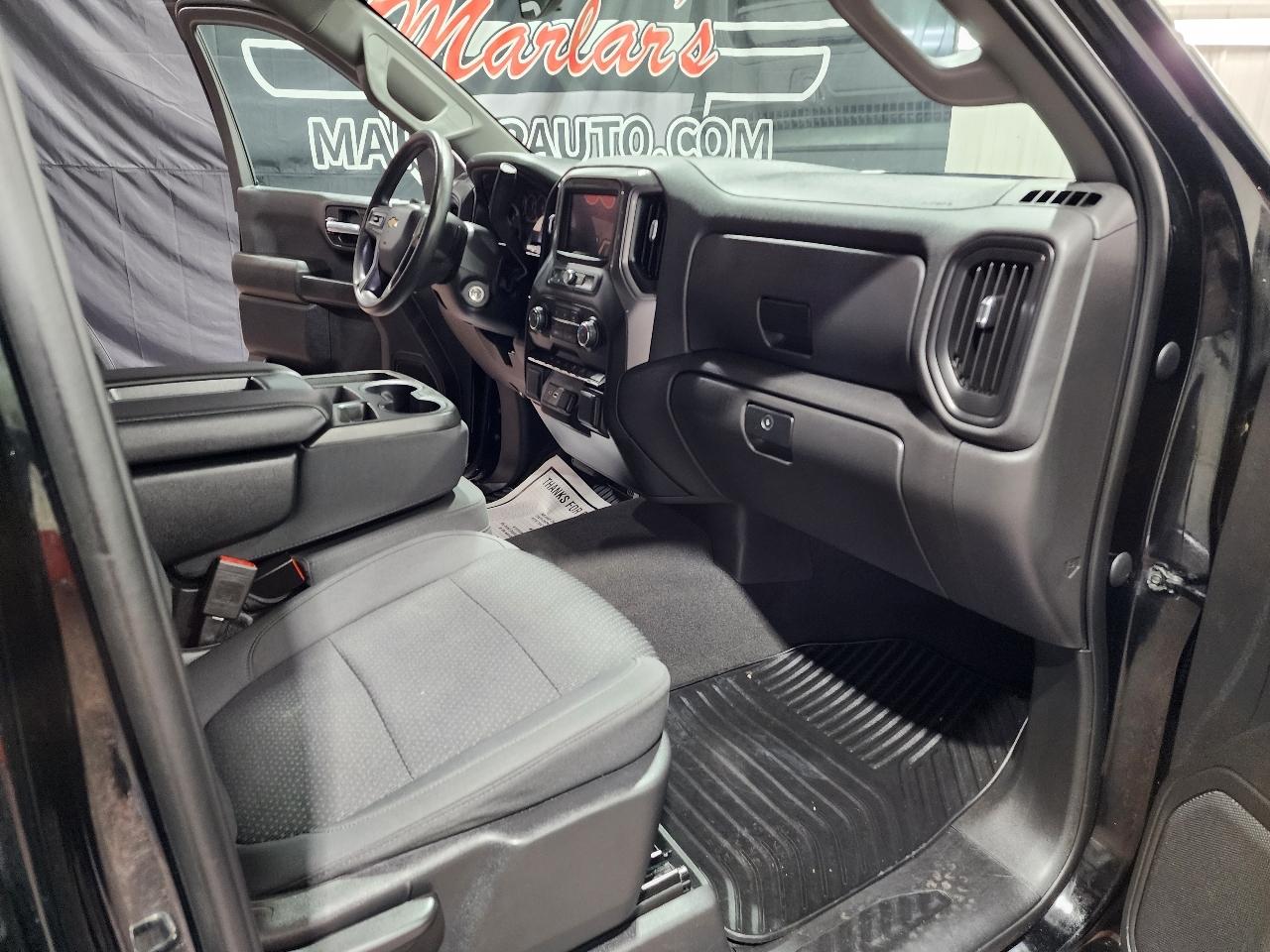 Chevrolet Silverado 1500 4WD Crew Cab 147" Custom 2021