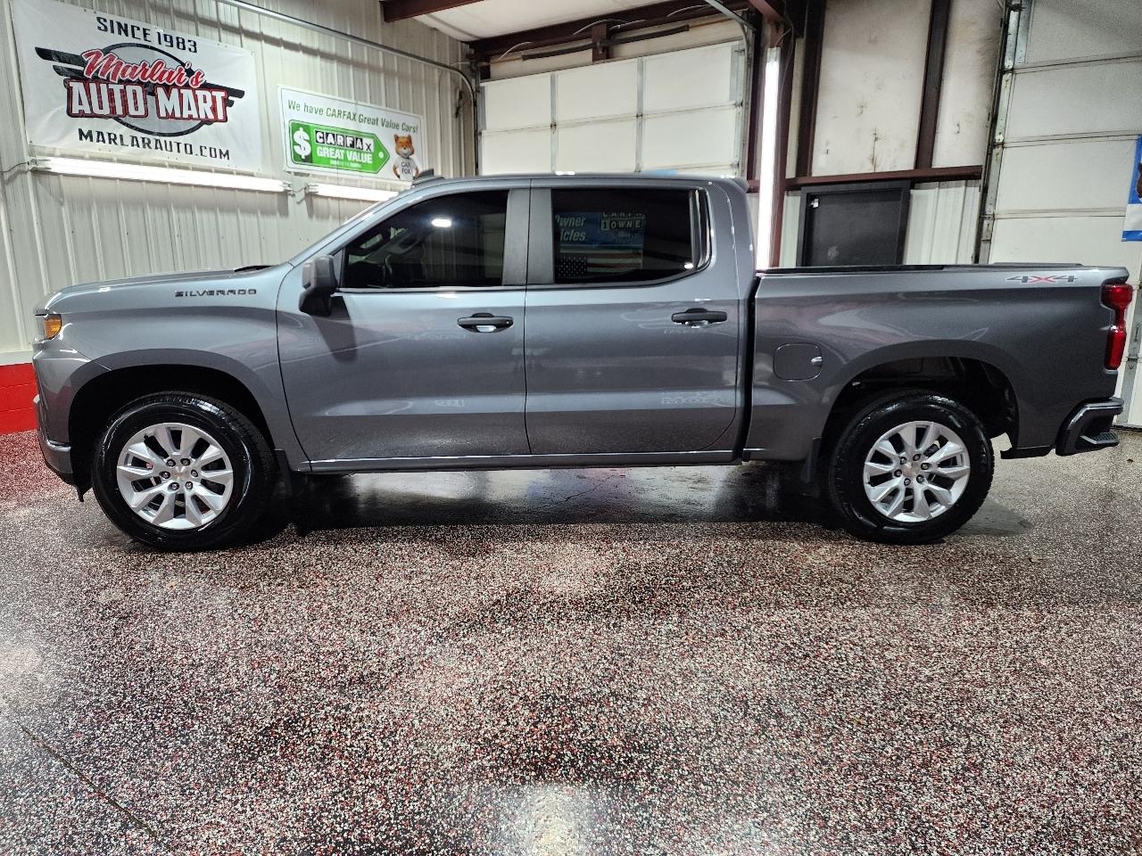 Chevrolet Silverado 1500 4WD Crew Cab 147" Custom 2021