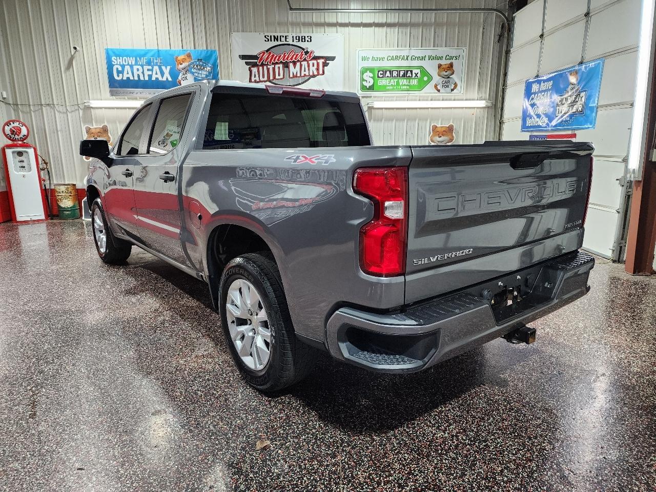 Chevrolet Silverado 1500 4WD Crew Cab 147" Custom 2021