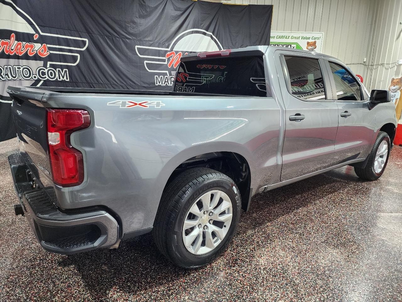Chevrolet Silverado 1500 4WD Crew Cab 147" Custom 2021