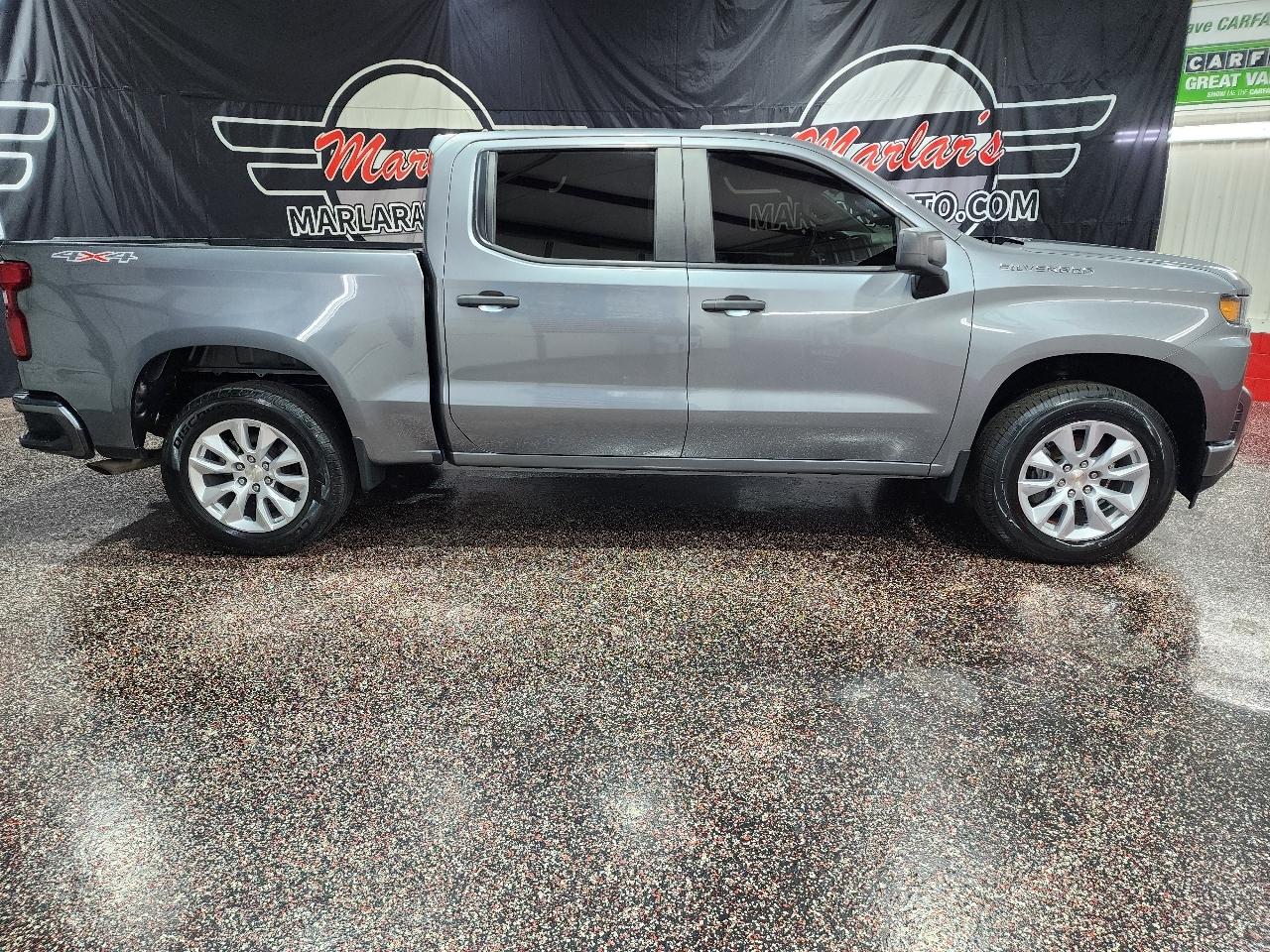 Chevrolet Silverado 1500 4WD Crew Cab 147" Custom 2021