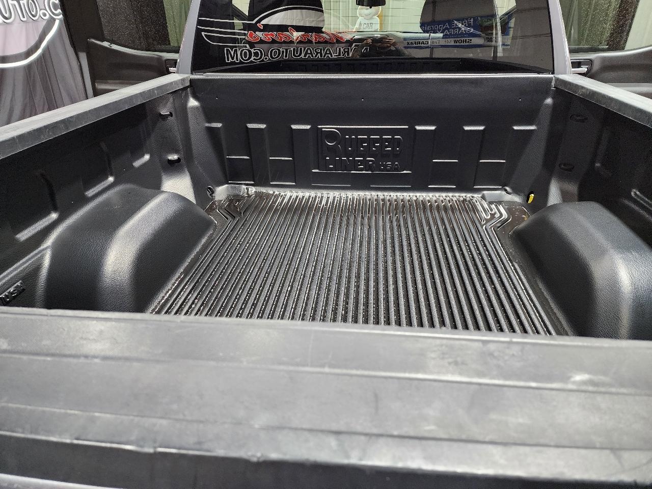 Chevrolet Silverado 1500 4WD Crew Cab 147" Custom 2021