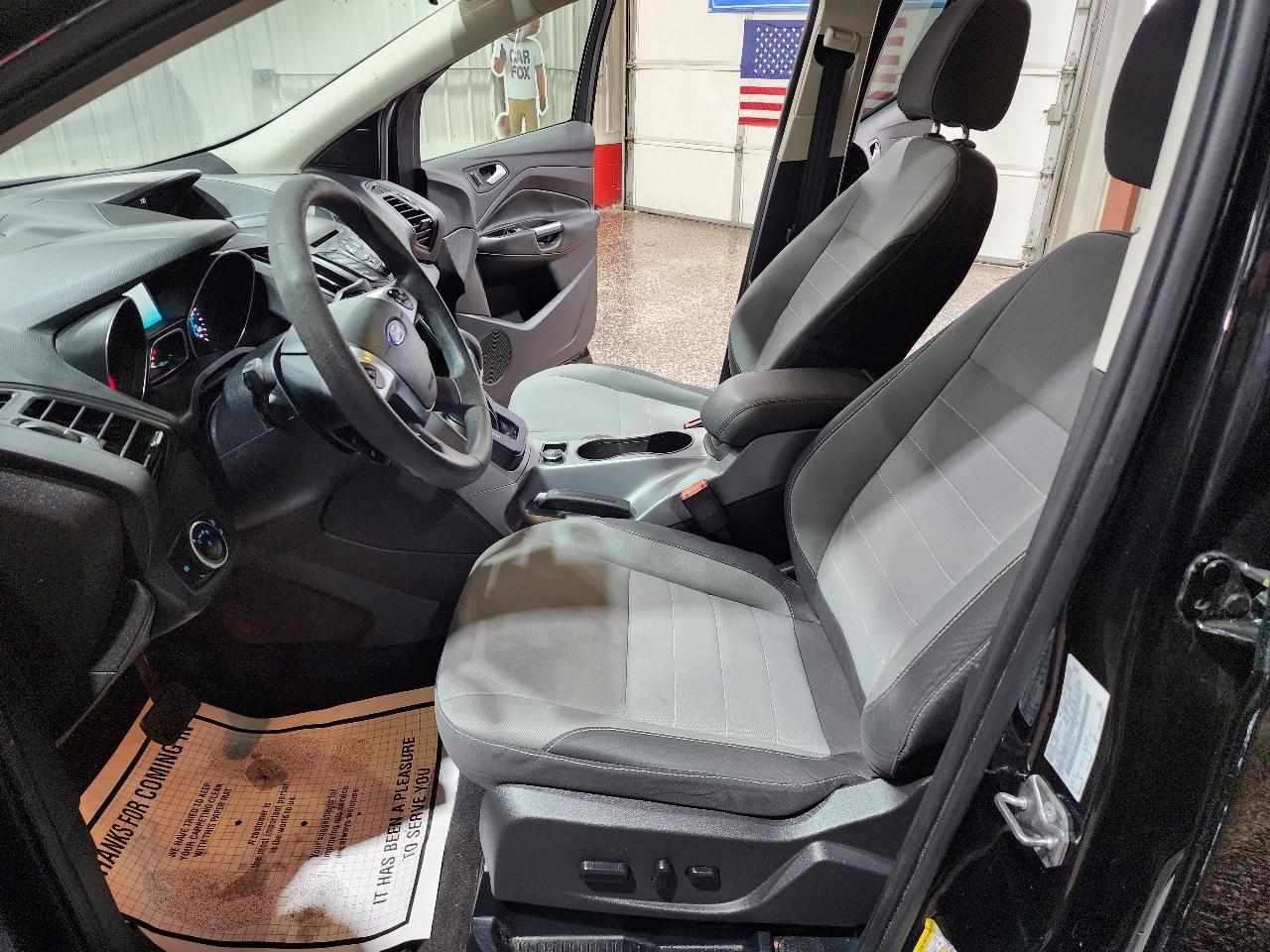Ford Escape FWD 4dr SE 2016