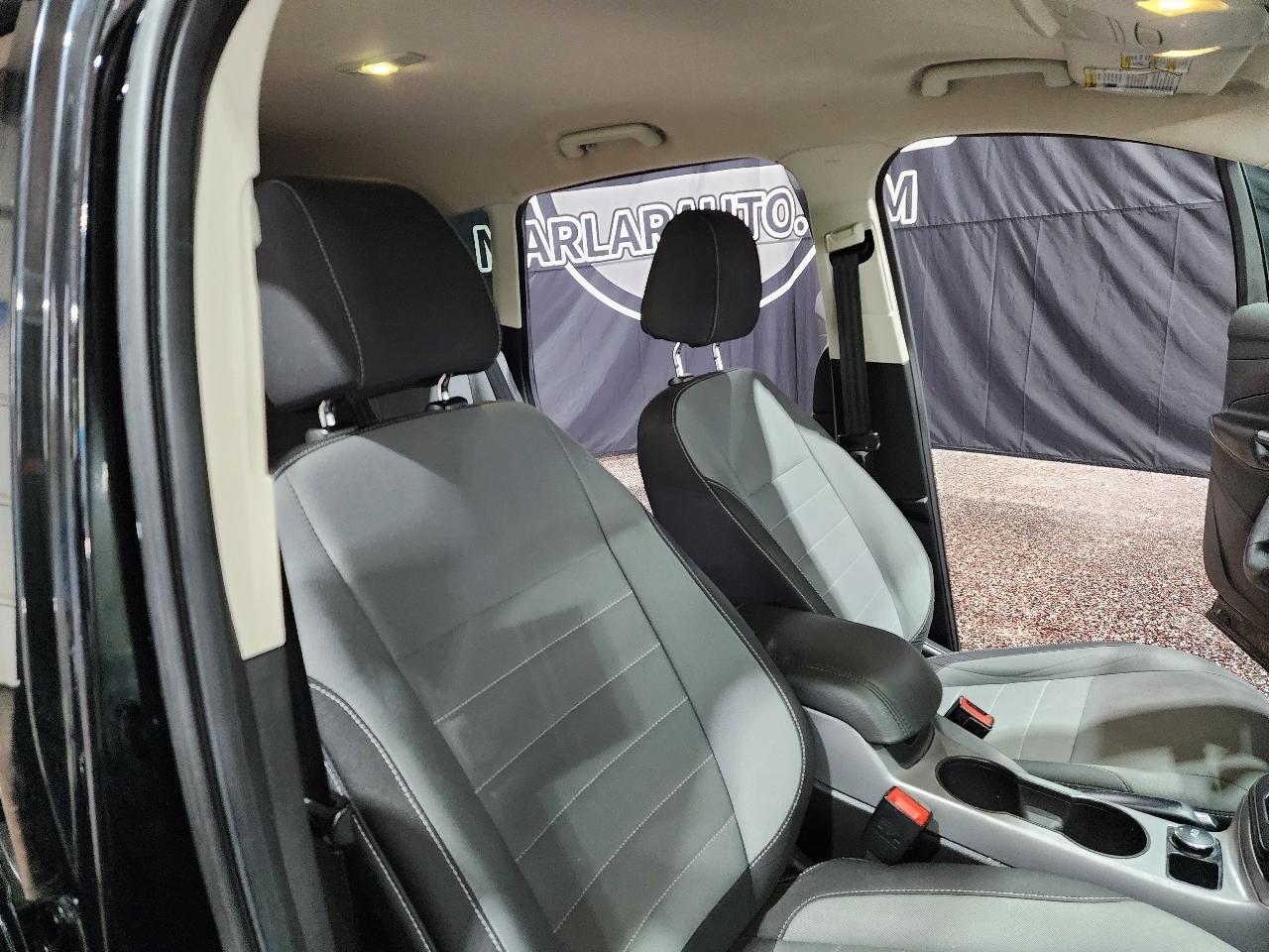Ford Escape FWD 4dr SE 2016