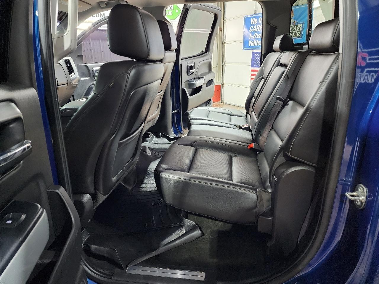 Chevrolet Silverado 2500HD Built After Aug 14 4WD Crew Cab 153.7" LTZ 2015