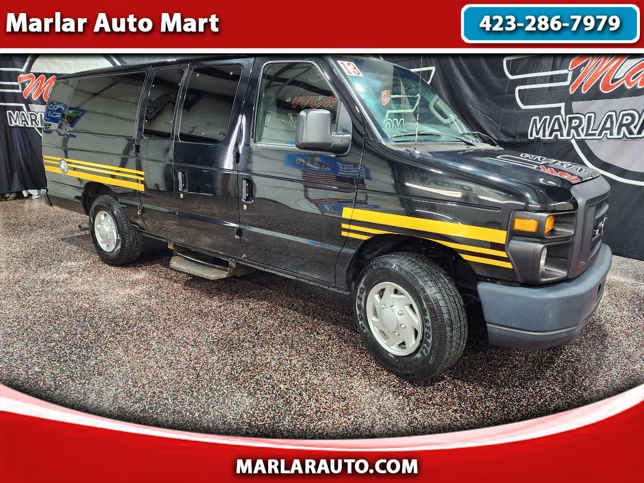 2013 Ford E-Series E-350 XL Super Duty Extended's photo