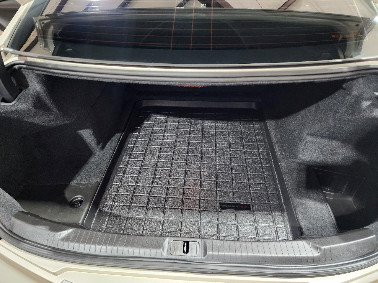 Cadillac ATS Sedan 4dr Sdn 2.5L Standard RWD 2015