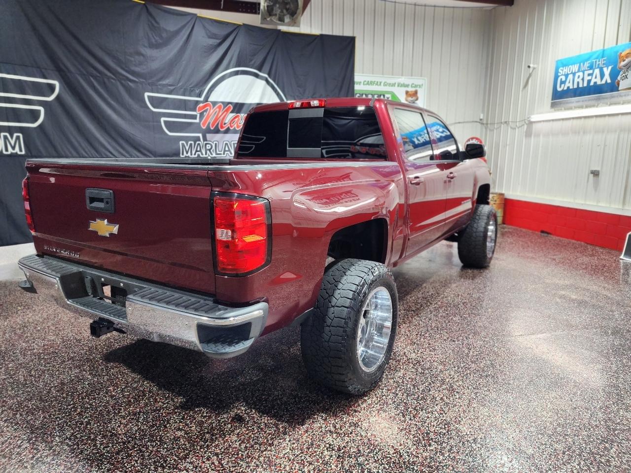 Chevrolet Silverado 1500 4WD Crew Cab 143.5" LT w/2LT 2015