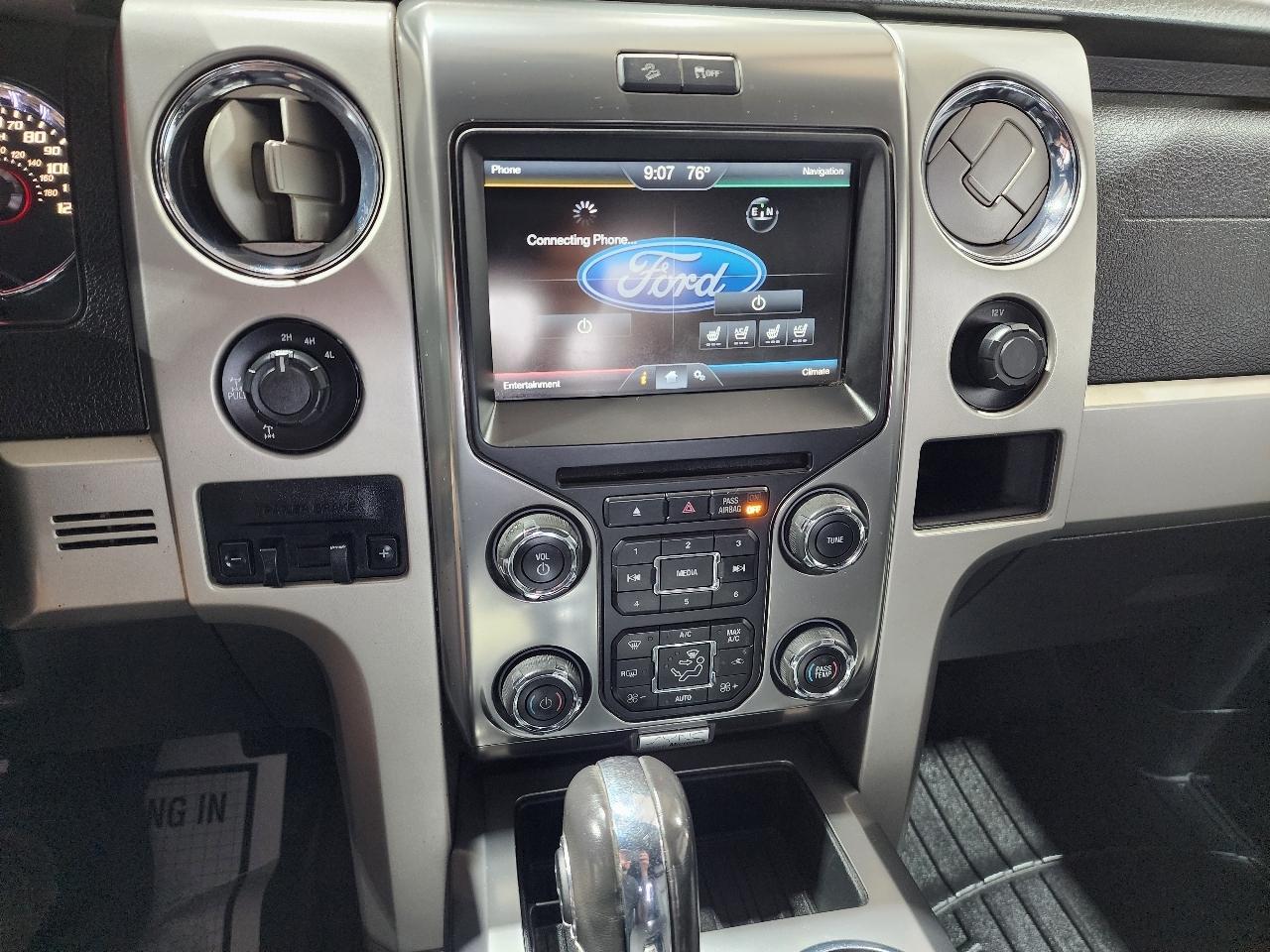 Ford F-150 4WD SuperCrew 145" King Ranch 2014