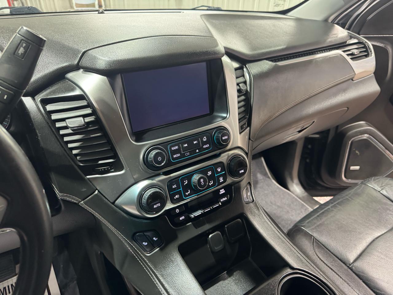 Chevrolet Tahoe 4WD 4dr LT 2017