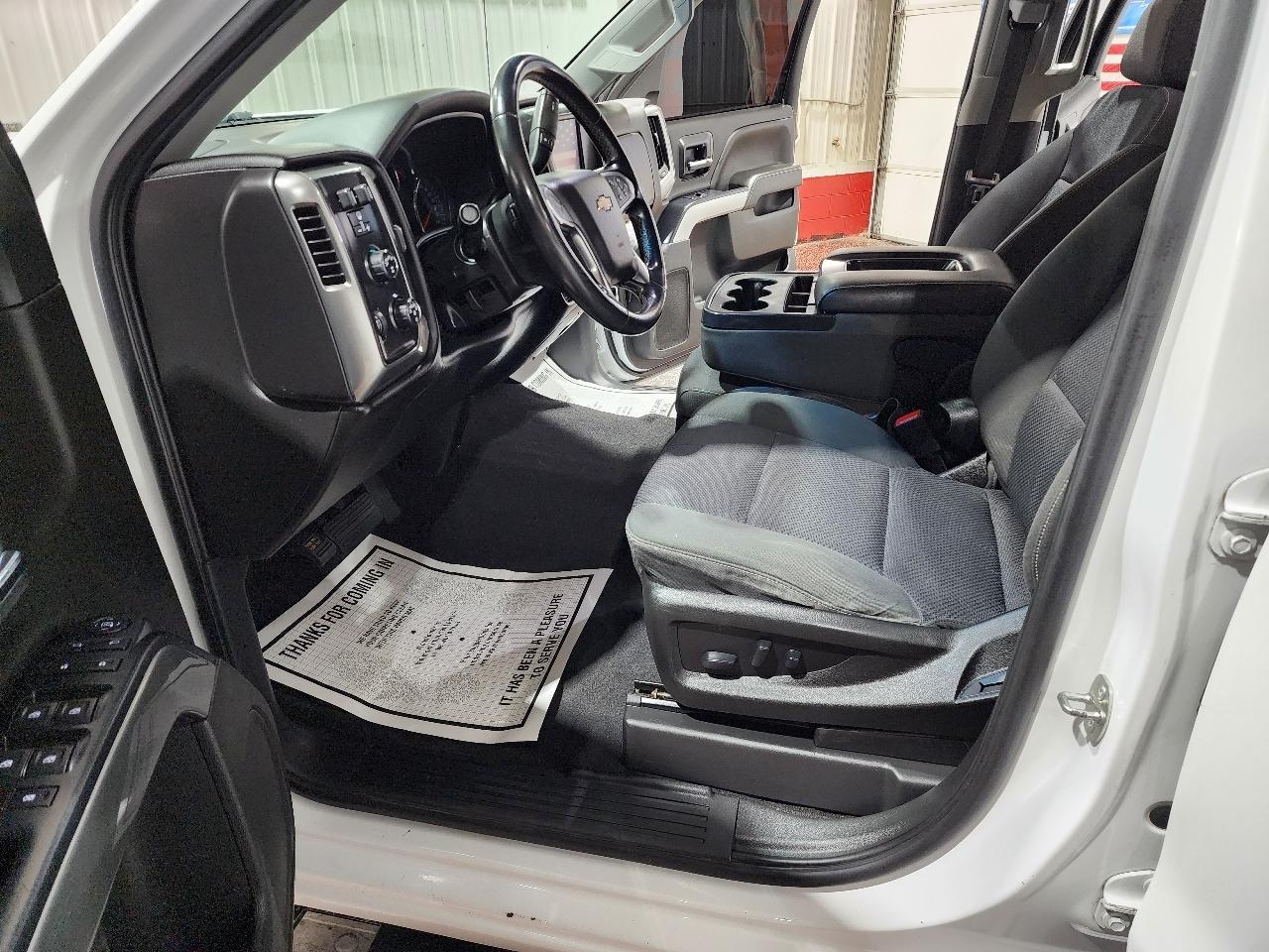 Chevrolet Silverado 1500 4WD Crew Cab 143.5" LT w/1LT 2018