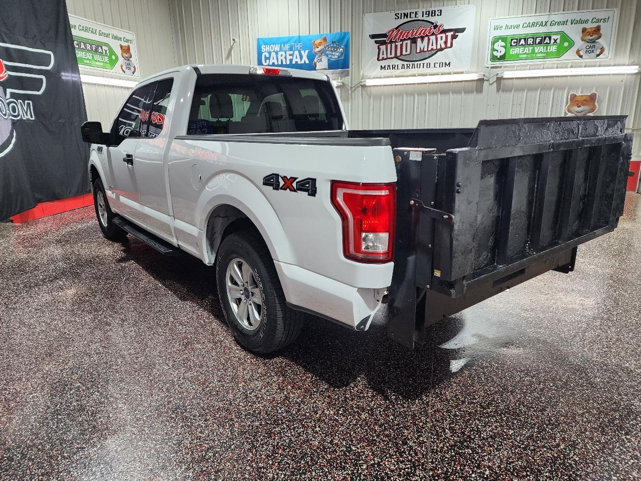 Ford F-150 4WD SuperCab 145" Lariat 2016