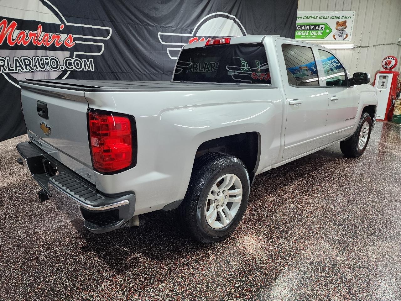 Chevrolet Silverado 1500 2WD Crew Cab 143.5" LT w/1LT 2015