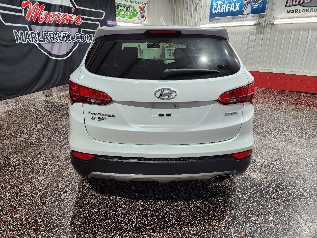 Hyundai Santa Fe Sport FWD 4dr 2.4 2014