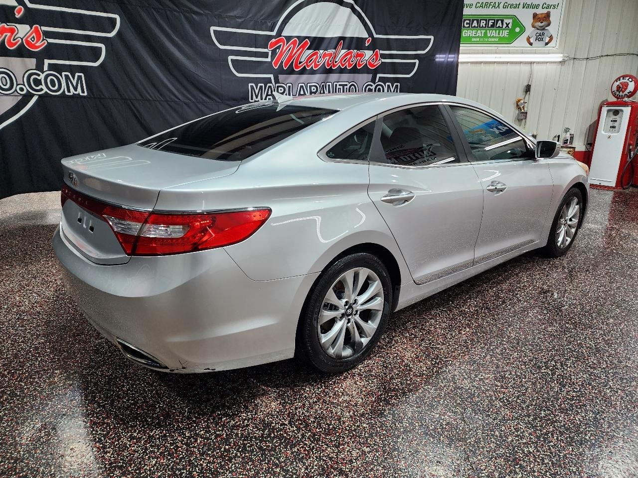 Hyundai Azera 4dr Sdn 2012