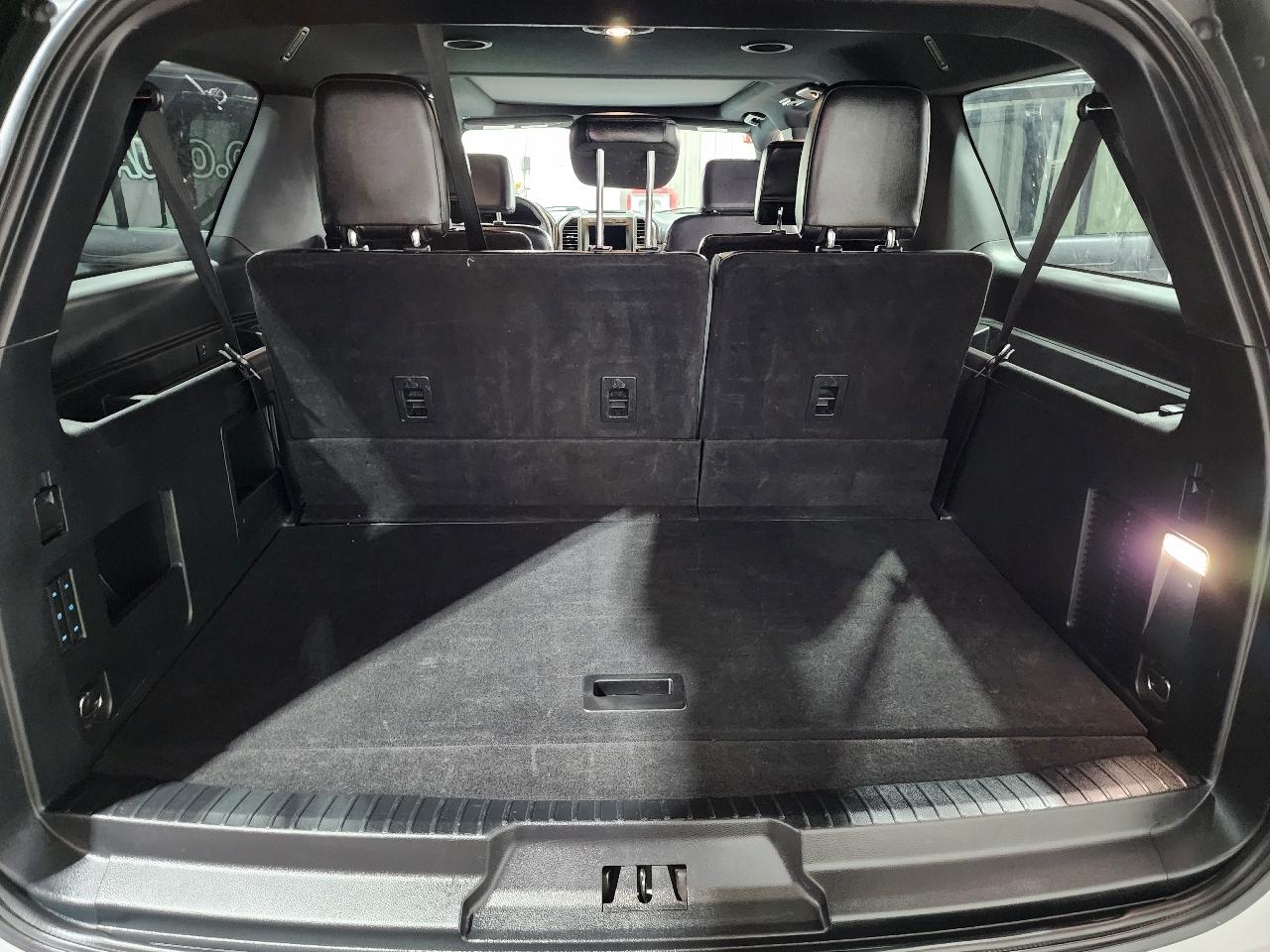 Ford Expedition Max XLT 4x4 2021