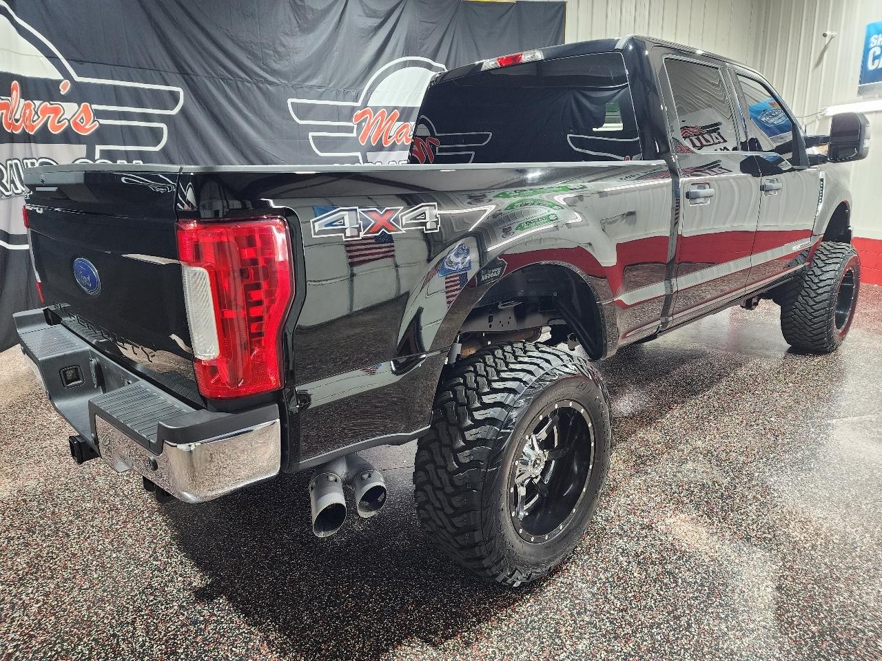 Ford Super Duty F-250 SRW King Ranch 4WD Crew Cab 8' Box 2018