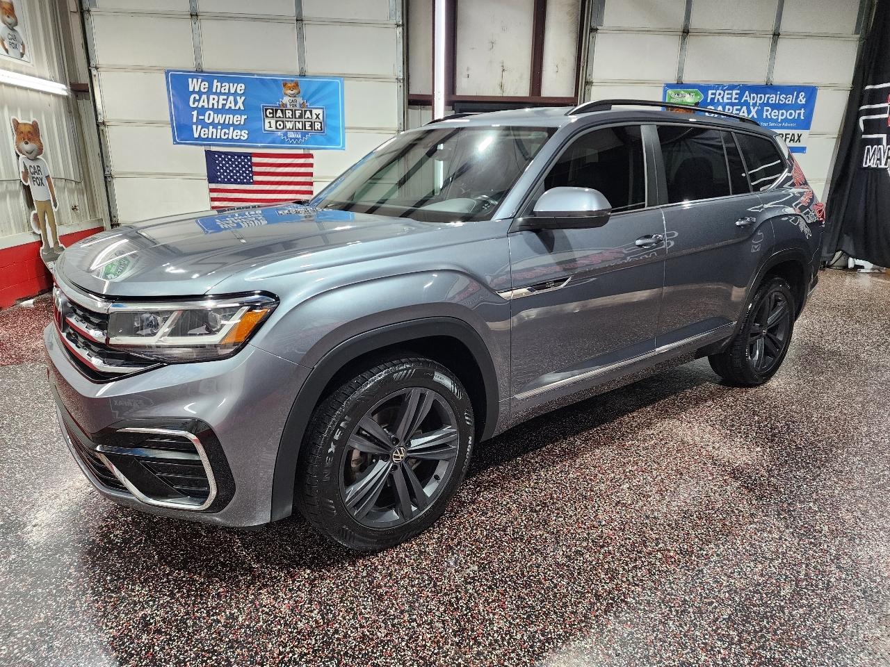 Volkswagen Atlas 2021.5 3.6L V6 SE w/Technology R-Line FWD 2021