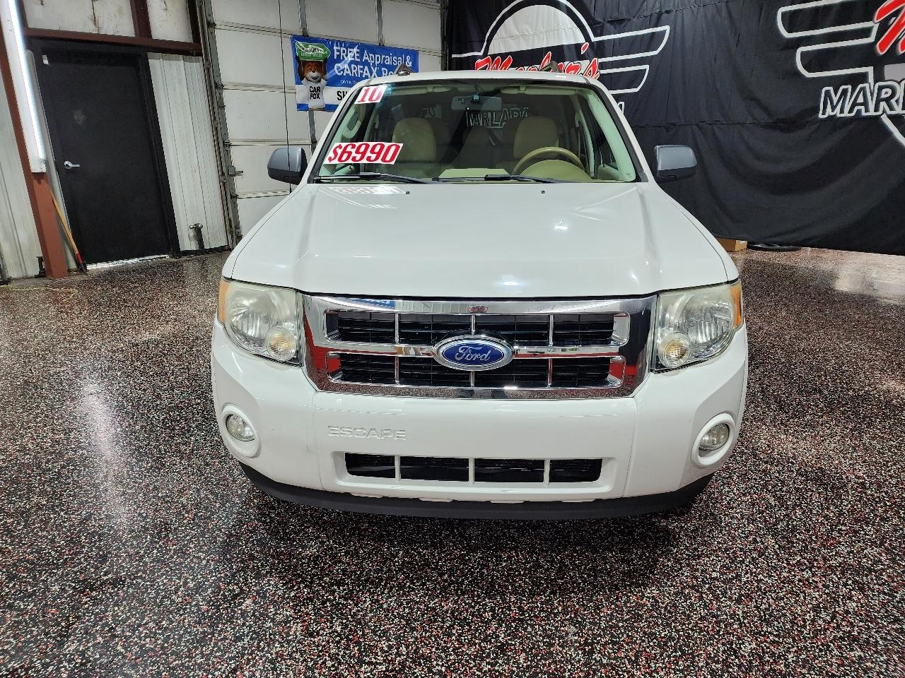 Ford Escape FWD 4dr XLT 2010