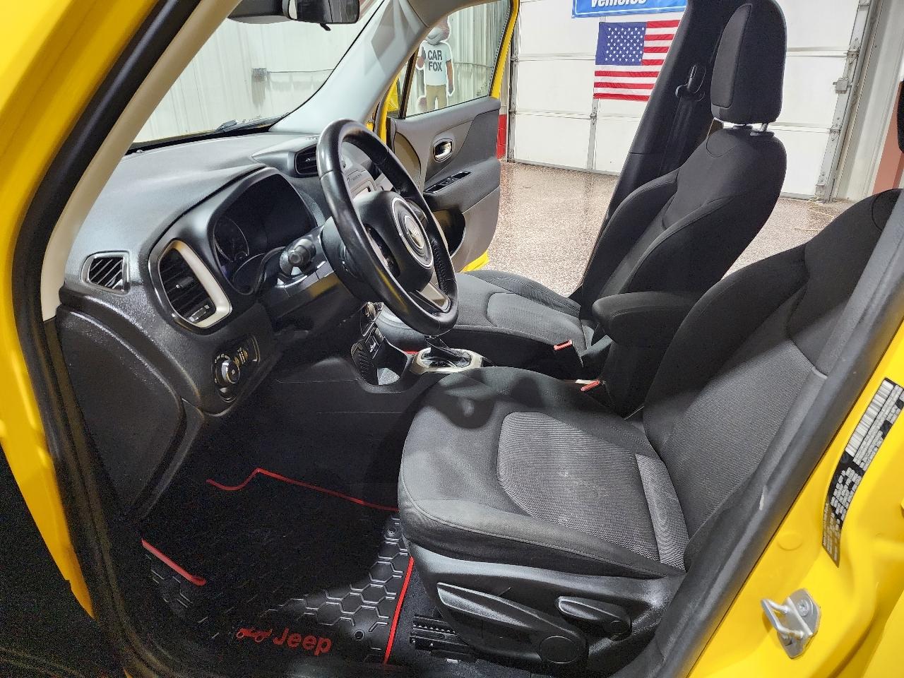 Jeep Renegade FWD 4dr Latitude 2016