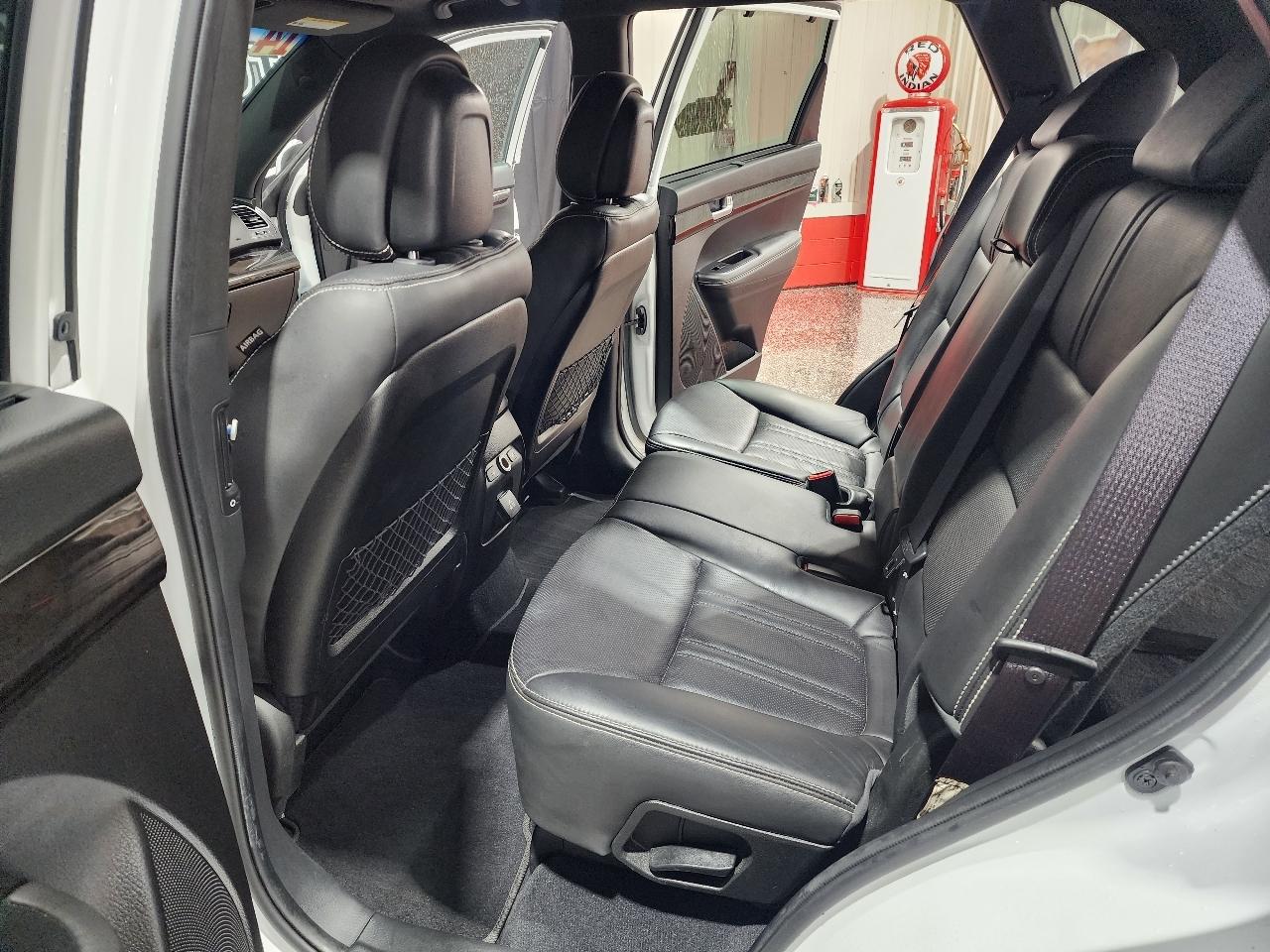 Kia Sorento 2WD 4dr V6 SX Limited 2014