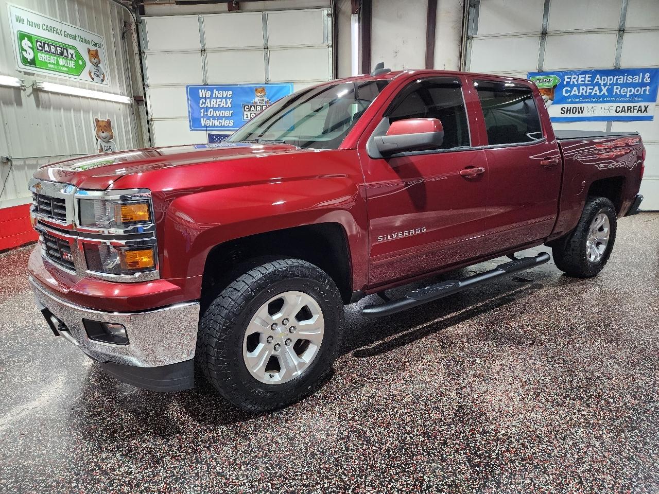 Chevrolet Silverado 1500 4WD Crew Cab 143.5" LT w/2LT 2015