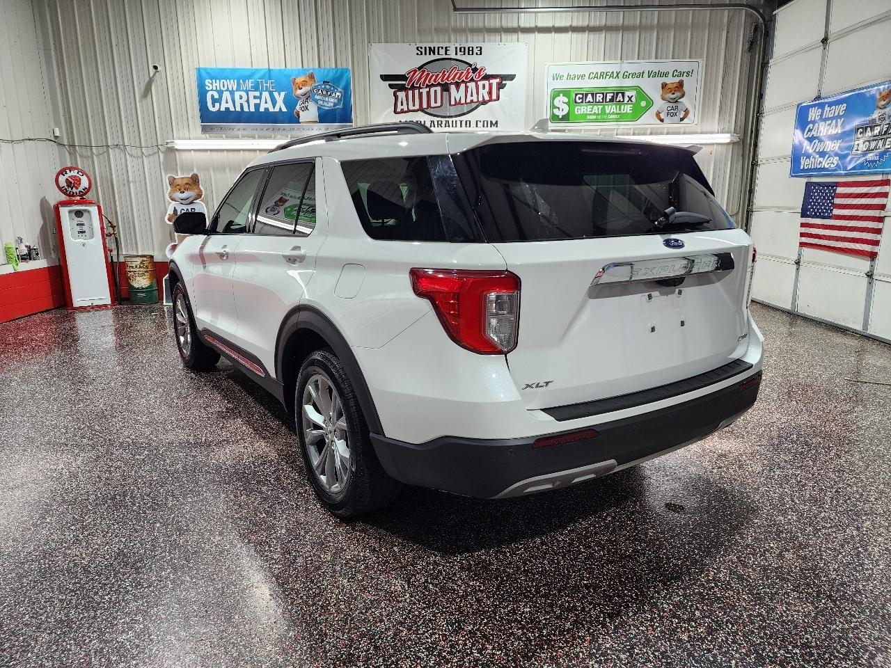 Ford Explorer XLT 4WD 2021