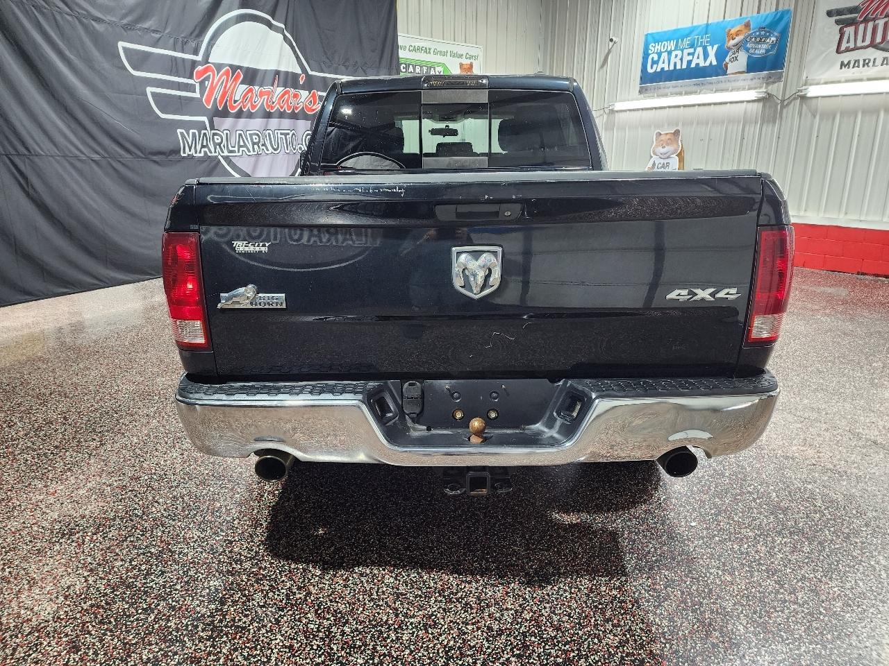 Dodge 1500 4WD Crew Cab 140.5" Big Horn 2012
