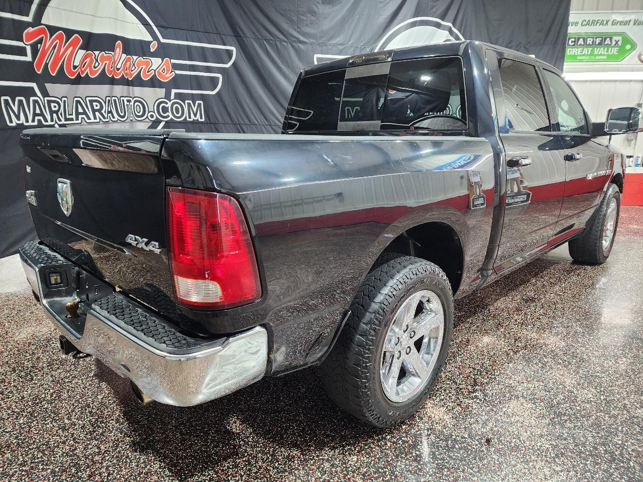 Dodge 1500 4WD Crew Cab 140.5" Big Horn 2012