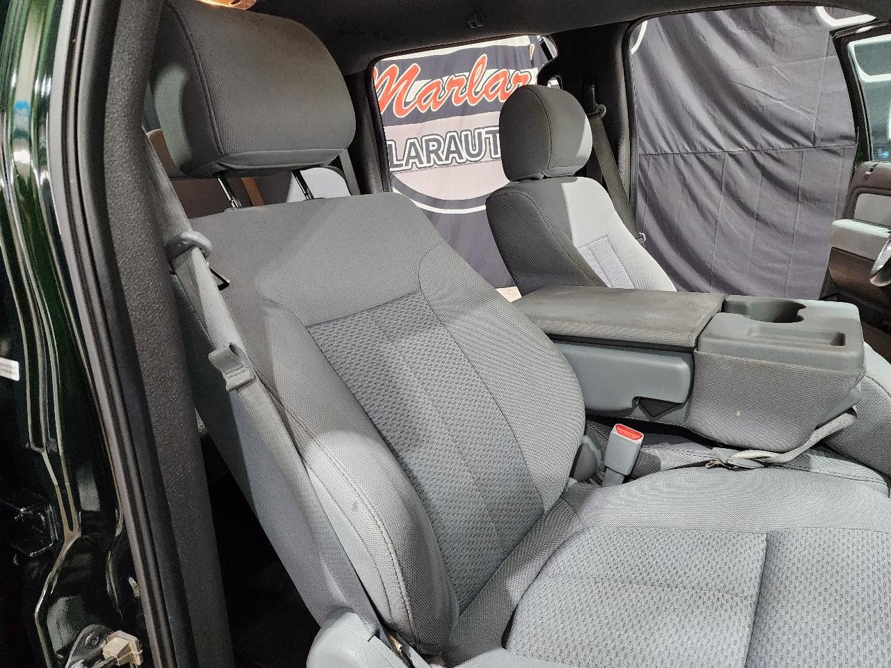Ford F-150 4WD SuperCrew 145" Platinum 2013