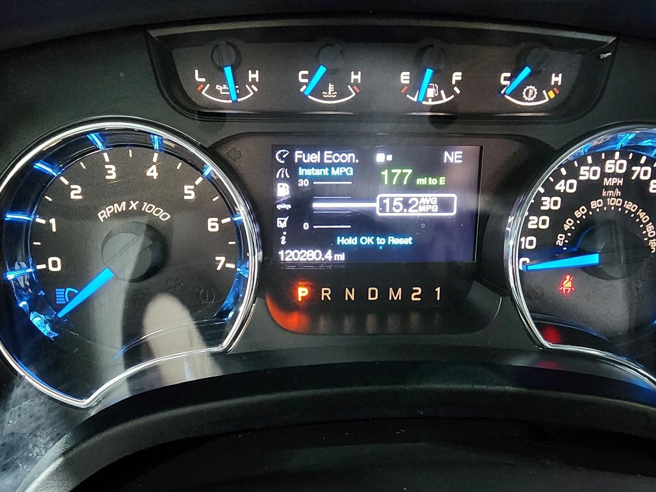 Ford F-150 4WD SuperCrew 145" Platinum 2013