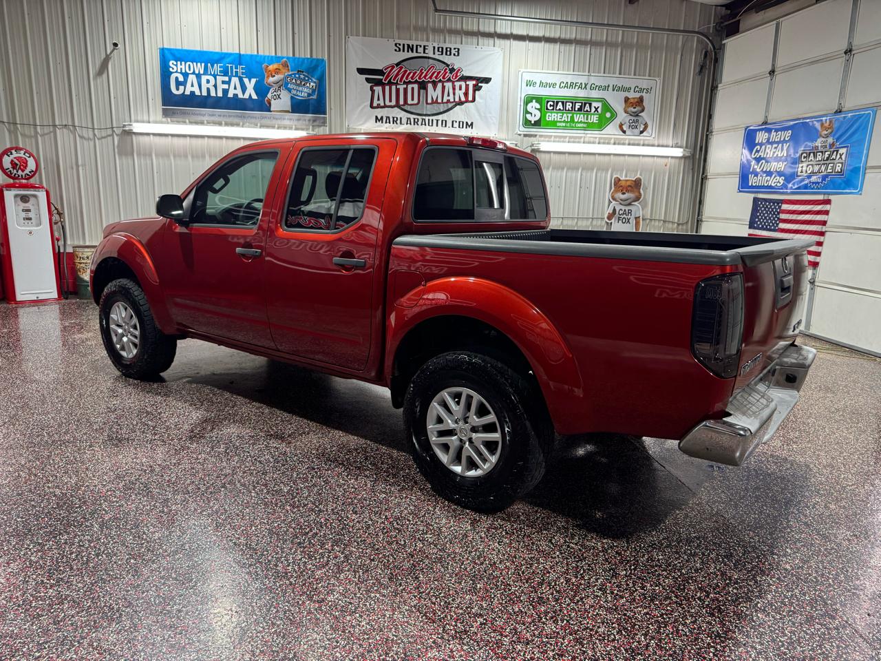 Nissan Frontier 4WD Crew Cab SWB Auto SV 2015