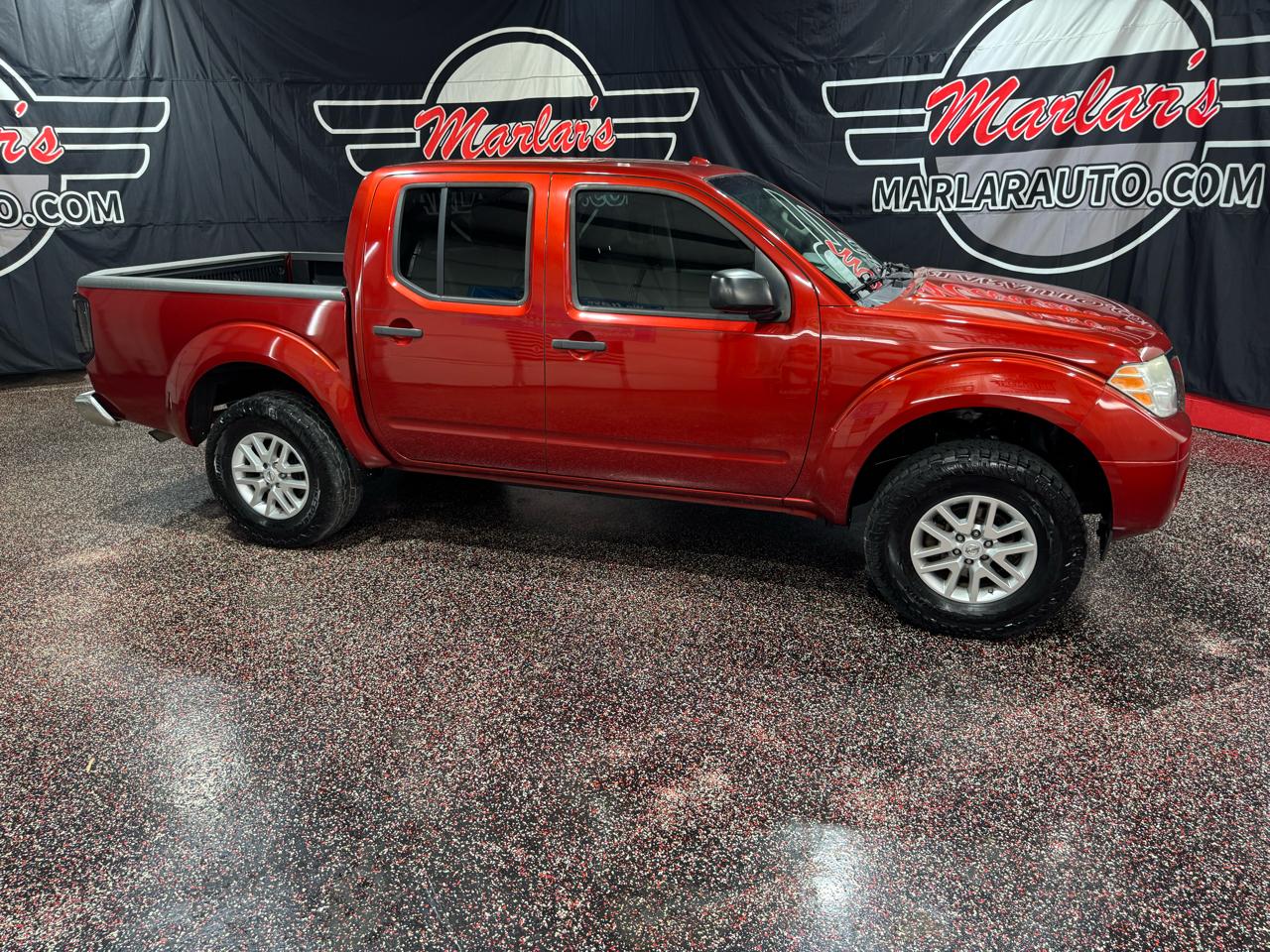 Nissan Frontier 4WD Crew Cab SWB Auto SV 2015