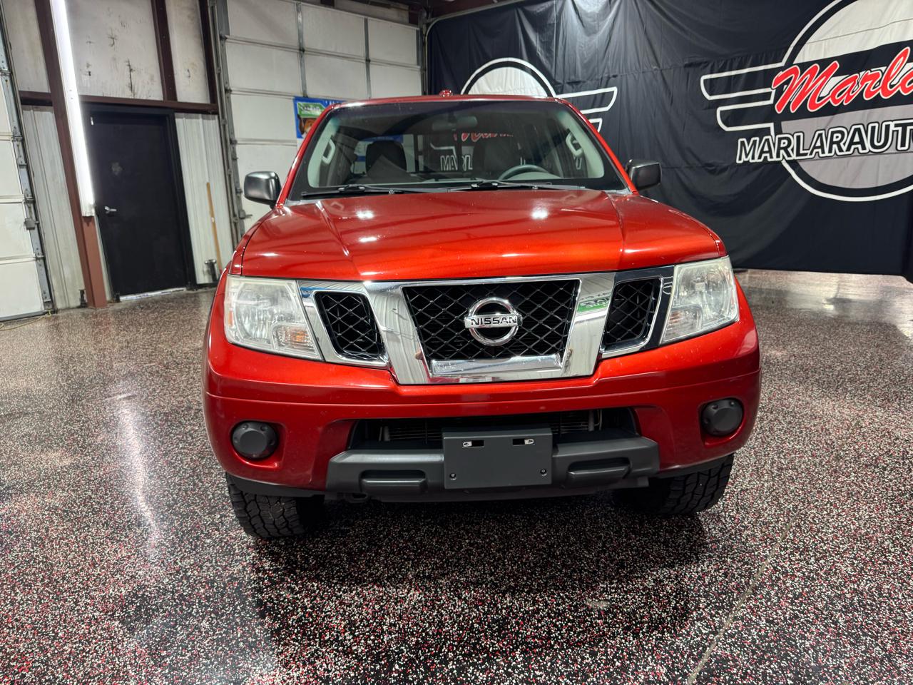 Nissan Frontier 4WD Crew Cab SWB Auto SV 2015
